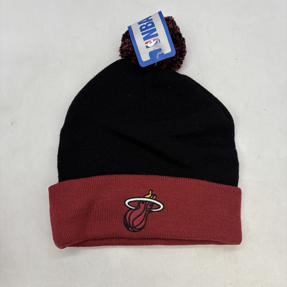MIAMI HEAT BEANIE WINTER HAT ONE SIZE CUFFED POM TOP NBA BASKETBALL KNIT NEW